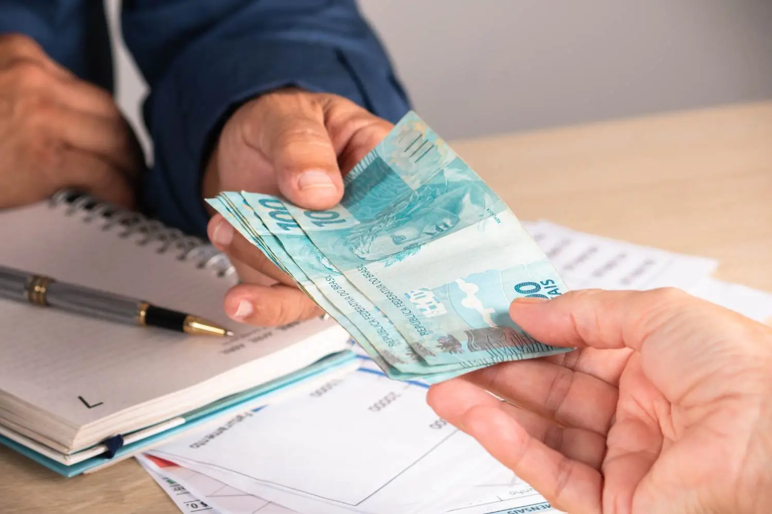 Além do Salário: Retenção da Nova Geração