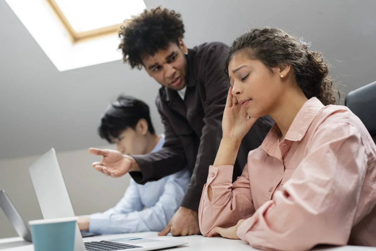 Burnout e Segurança Psicológica no Trabalho